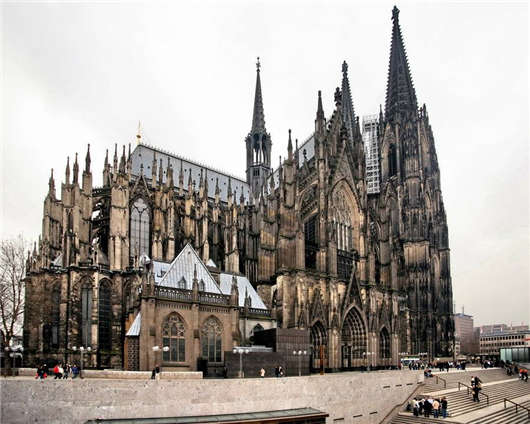 德國經(jīng)濟(jì)發(fā)展速猛,缺少大量人才補(bǔ)充 德國經(jīng)濟(jì)發(fā)展速猛,缺少大量人才補(bǔ)充