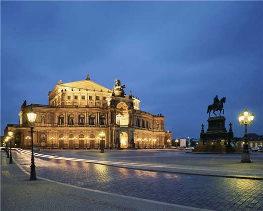 移民<a style='color:#268bd1;cursor:pointer;' href='/mshh.html'><a style='color:#268bd1;cursor:pointer;' href='/mshh.html'>德國生活</a></a>，德國有義務(wù)教育這一規(guī)定嗎？