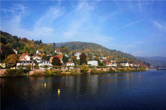 2019年德國投資移民大火，究其原因在于政策的優(yōu)化！