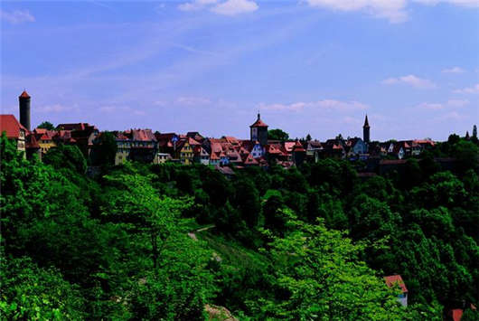 德國汽車于日本的汽車哪國更加硬核？（上）