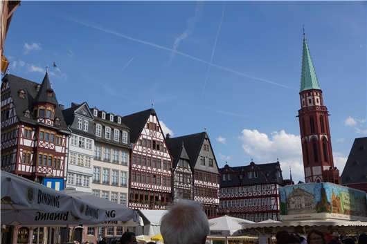 法蘭克福的招牌雖不是美食卻依舊讓你流連忘返