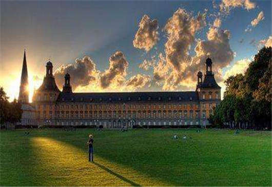 德國簽證參加文化，體育活動或精神場合的問題的解讀