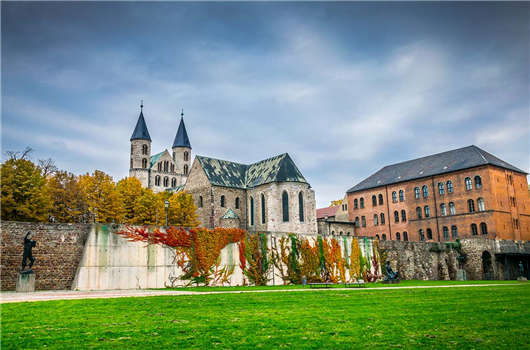 德國(guó)投資移民形勢(shì)大火，主要是因?yàn)檫@六點(diǎn)德國(guó)經(jīng)濟(jì)事實(shí)！