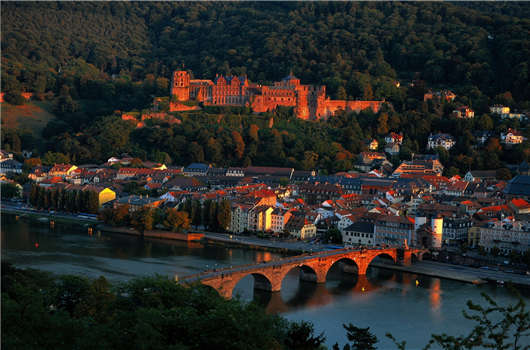 德國(guó)投資移民入境須知